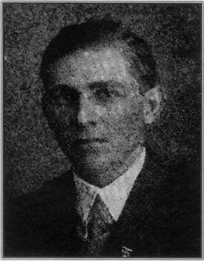 Ярмак Захарій випускник III випуску Спільної юнахької школи фото 1923 року - фото 127