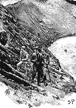 A large rock clattered down И все же при всей своей настороженности он не - фото 100