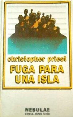 Christopher Priest Fuga para una isla обложка книги