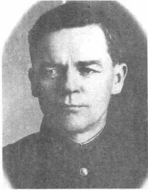 Корпусной комиссар В К Озол Комдив А А Тальковский Черушев НС 4 - фото 64