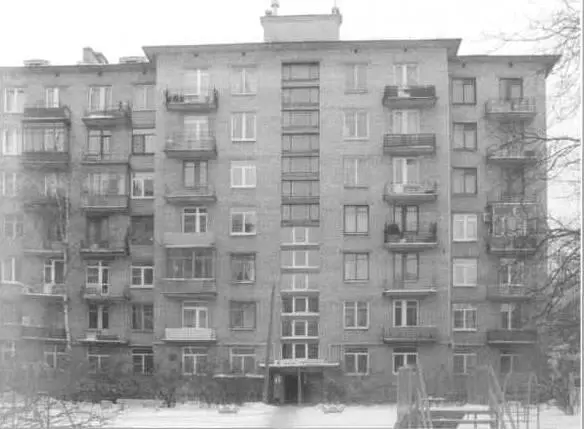 Дом в котором с мая 1964 года и по настоящее время живет Борис Натанович - фото 25