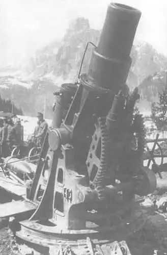 Рис 110 Мортиры как эта 305 мм австрийская затащенная в 1916 г на высоту - фото 10