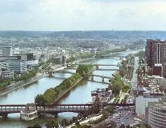 Отправляясь в Париж который несомненно стоит мессы я позволил себе - фото 17