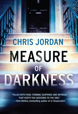 Chris Jordan Measure of Darkness обложка книги