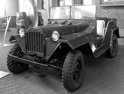 Командирский автомобиль ГАЗ67Б со штампованной передней облицовкой 1948 год - фото 7