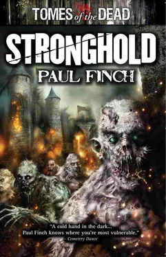 Paul Finch Stronghold обложка книги