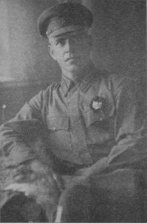 Командир полка Г К Жуков 1927 г Русскому крестьянину всегда было - фото 11