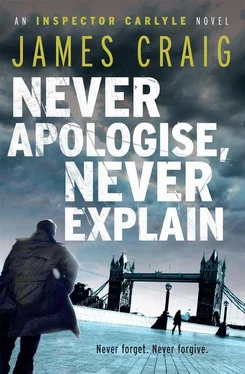 James Craig Never Apologise, Never Explain обложка книги