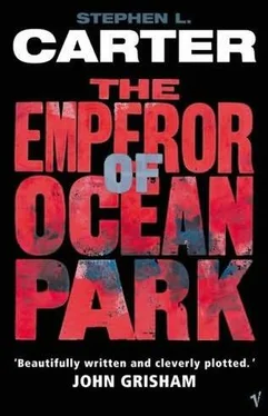 Stephen Carter Emperor of Ocean Park обложка книги