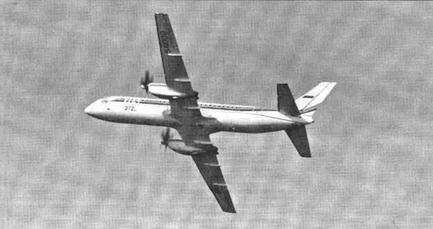 СЕМЕЙСТВО ИЛ114 Николай ТАЛИКОВ К началу 1980х годов морально устарел - фото 33