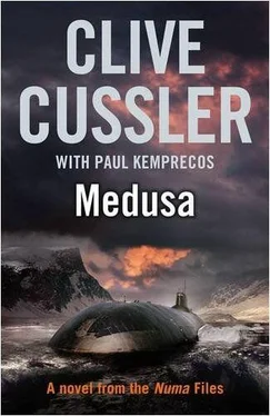 Clive Cussler Medusa обложка книги