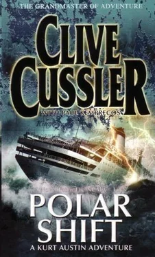 Clive Cussler Polar Shift обложка книги