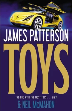 James Patterson Toys обложка книги