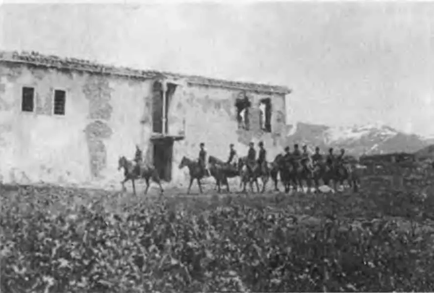 Казачий разъезд 1915 г Командир 1го Лабинского полка полковник П - фото 22