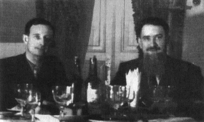 1948 год Курчатов и Харитон Химический цех у 9 завода В в котором был - фото 14