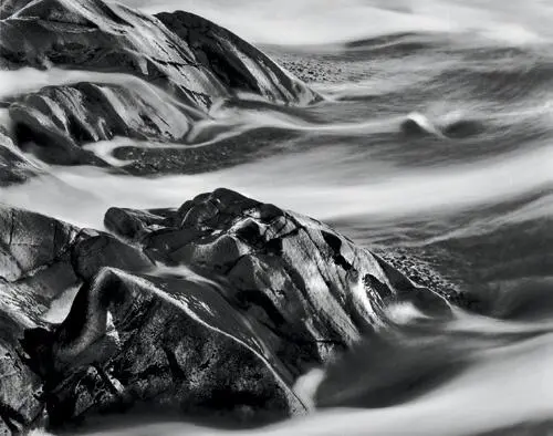 I exposed this negative in 1978 and unsuccessfully tried cropping and printing - фото 177