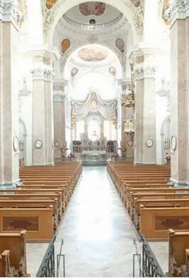 Figure 1117 Church interior Reutte Austria exposed to record shadow - фото 220