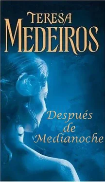 Teresa Medeiros Después De Medianoche обложка книги