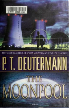 P Deutermann The Moonpool обложка книги