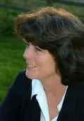 Grew up near Haddington in Scotland For several years she practised as an - фото 63