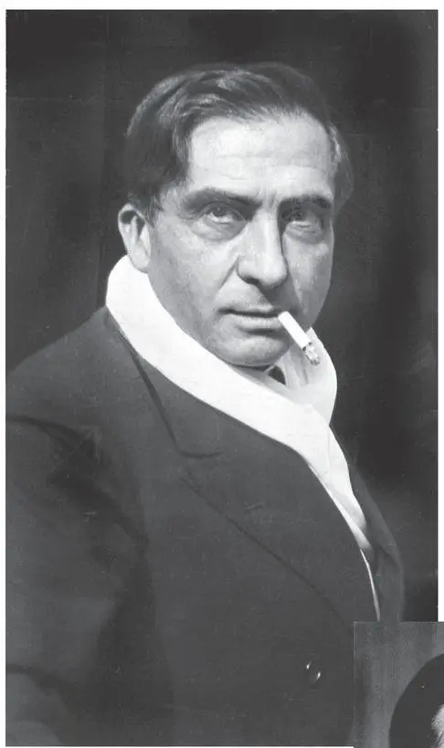 33 The poet Pierre Reverdy whom Gabrielle lost to his religion 34 Paul - фото 39