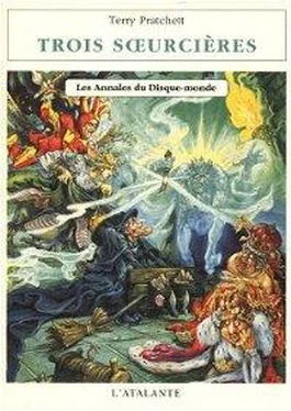 Terry Pratchett Trois sœurcières обложка книги