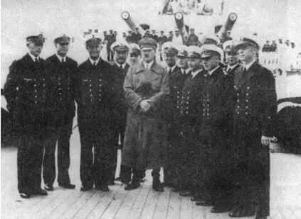 Рентгеновский снимок черепа Гитлера Человеческий череп рисовали на своих - фото 41