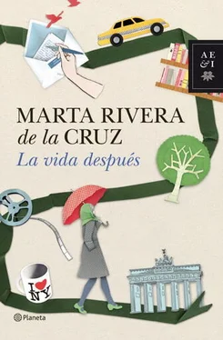 Marta Cruz La vida después обложка книги