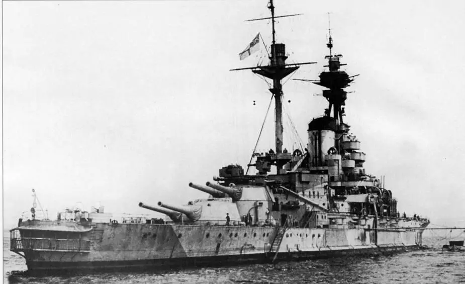 Линейный корабль Ривендж 1942 год Линейный корабль Рамиллес - фото 97
