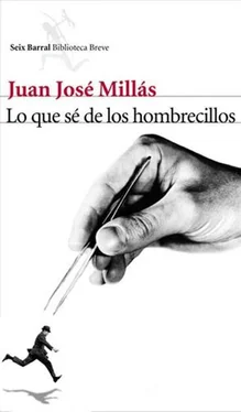 Juan Millás Lo que sé de los hombrecillos обложка книги