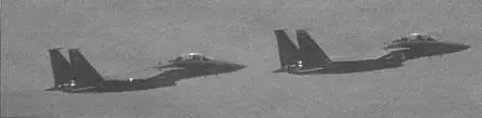 Пара F15 с авиабазы Авпано уходит на боевое задание Югославские МиГ29 - фото 20