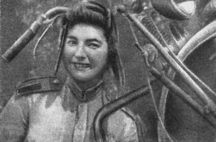 Разведчица 100й танковой бригады Женя Данилюк Командир 112й - фото 13