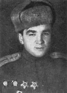 Герой Советского Союза И В БЕЛОУСЬКО Танки 44й гвардейской танковой - фото 94