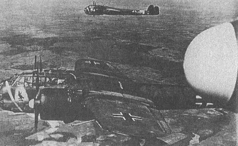Do17 из 8го авиакорпуса в ходе боевого вылета Лейтенант ЭрвинПетер Диквиш - фото 38