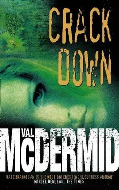 Val McDermid Crack Down обложка книги