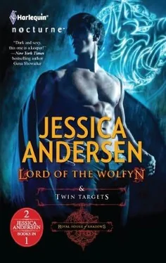 Jessica Andersen Lord of the Wolfyn обложка книги