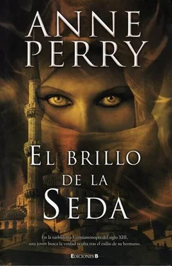 Anne Perry El Brillo de la Seda обложка книги