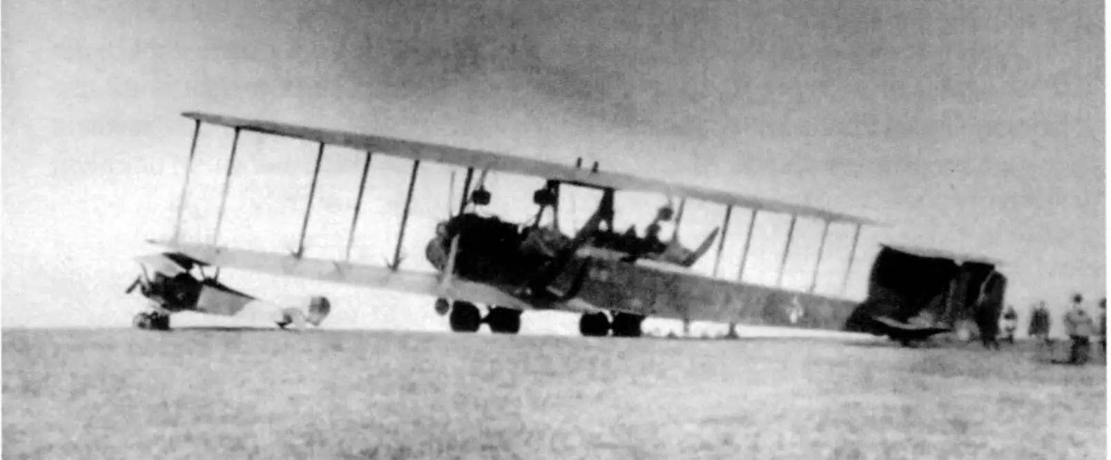 Літак Цепелін Штаакен XIV Р 7018з українськими розпізнавальними знаками - фото 28