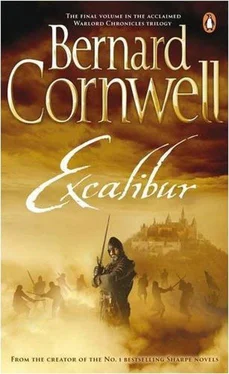 Bernard Cornwell Excalibur обложка книги