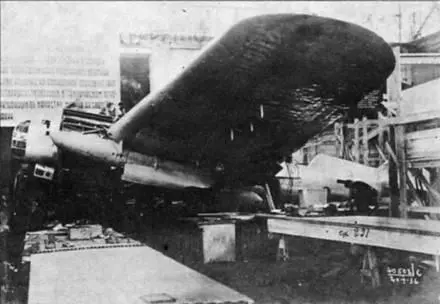 АНТ41 в сборочном цехе ЗОК ЦАГИ 20 мая 1936 г На самолете уже стоит новое - фото 10