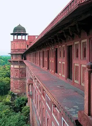 Красный форт Красный форт и ТаджМахал Варанаси Варанаси - фото 61