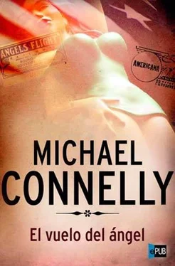 Michael Connelly El Vuelo del Ángel обложка книги