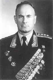 Генерал армии СЕРОВ ИВАН АЛЕКСАНДРОВИЧ 19051990 В сентябре 1939 года - фото 9