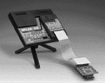 Figure 520 MPLAB ICE 4000 RICE3000 The RICE3000 is a powerful incircuit - фото 124