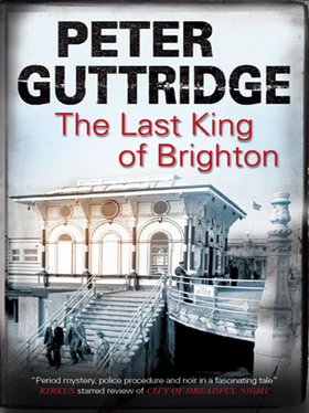 Peter Guttridge The Last King of Brighton обложка книги