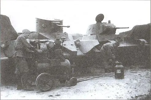 Обслуживание танков БТ2 и Т26 образца 1939 года в 21й танковой дивизии 10го - фото 13