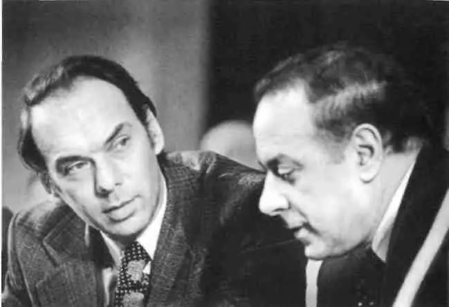Встреча с Алексеем Баталовым и Аркадием Райкиным 1975 г Зарифа и Гейдар - фото 34