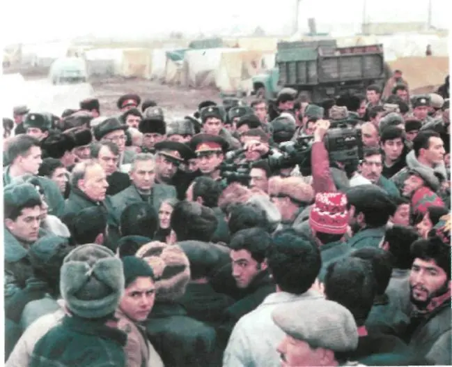 Горькие встречи после возвращения в Нахичевань В палаточных городках для - фото 51