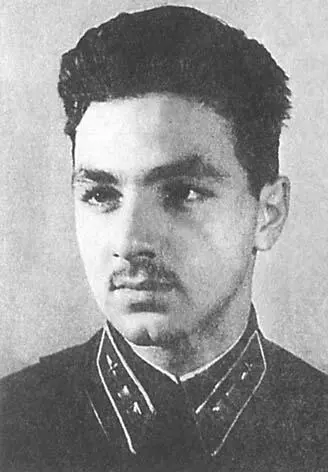 7 С А Микоян 1941 г 8 Качинская школа пилотов поселок Красный Кут В - фото 7