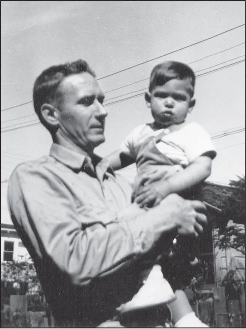 Paul Jobs with Steve 1956 The Los Altos house with the garage where Apple - фото 2